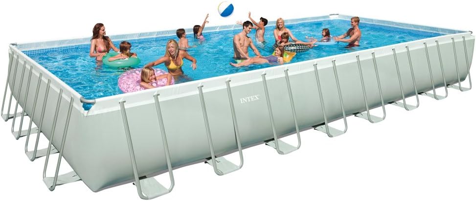 Swimmingpool Intex Stahlrahmenbecken mit Filterstation und Zubehör im Familiengarten
