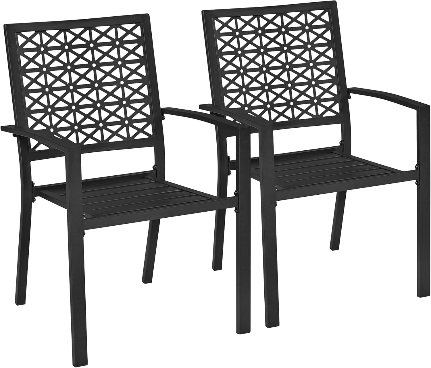 Zwei schwarze Metall-Gartenstühle von Yaheetech auf einer modernen Terrasse